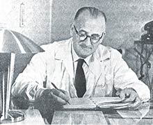 Ing. Václav Stuchlík (1899-1978) viedol v Istebníku  Prvú slovenskú továreň na droždie, lieh a pokrmové masti až do znárodnenia v roku 1948